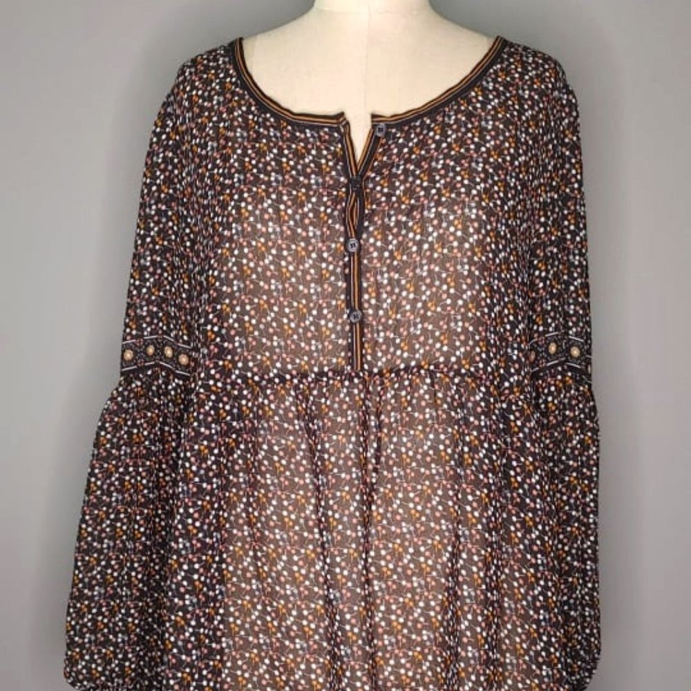 New With Tag Max Studio Polka dot Sheer blouse